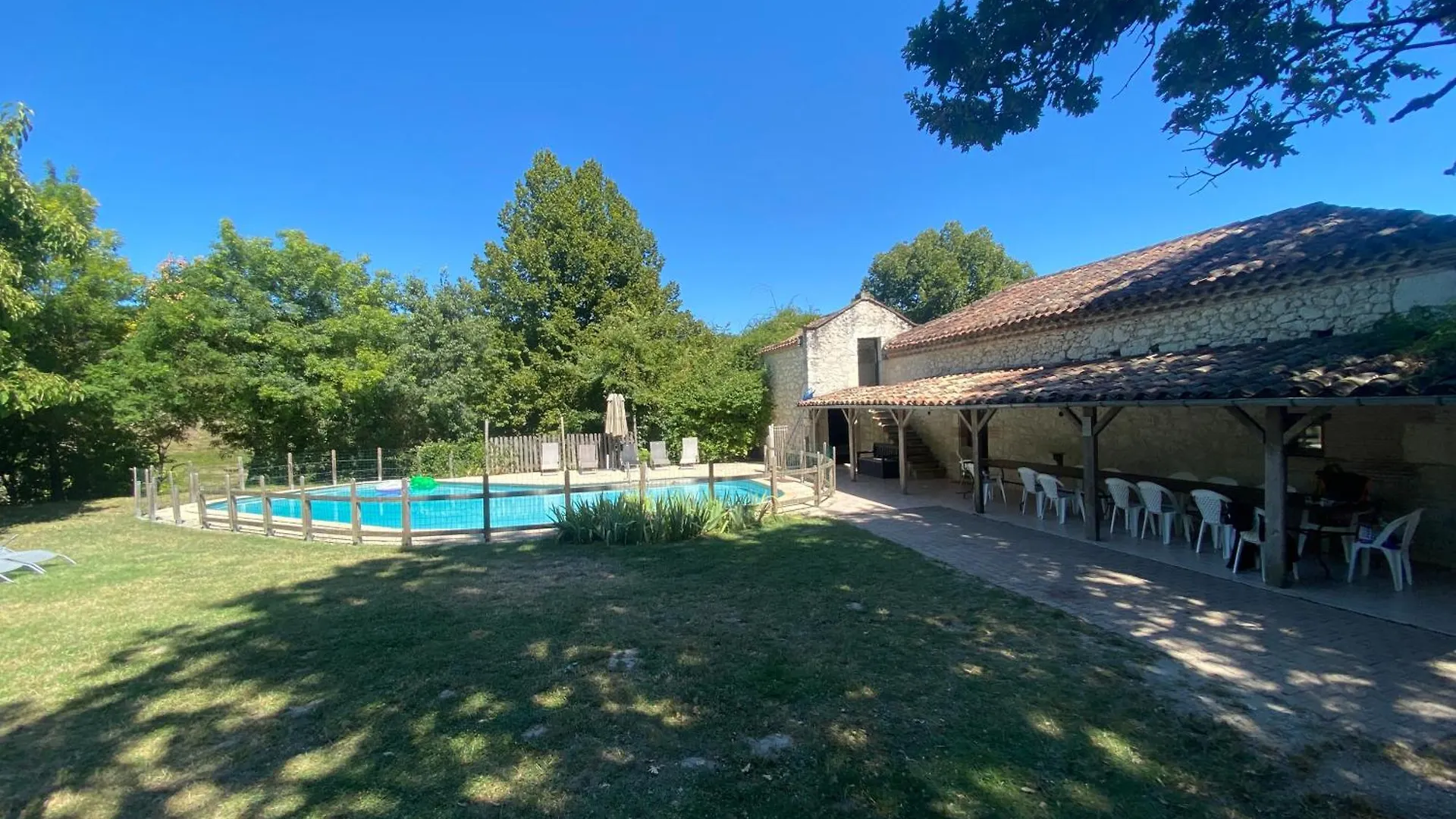 Villa Stephano Top Pour Un Week-End Festif Saint-Amans-de-Pellagal France